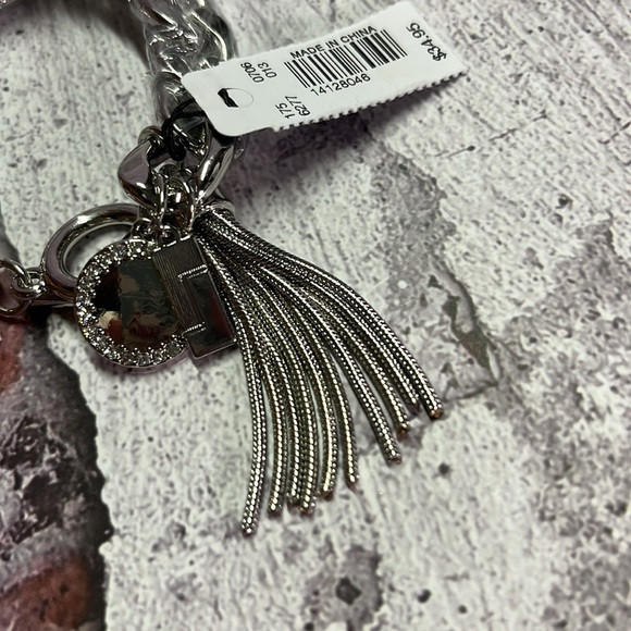 NWT The Limited Silver Tassel Charm Chain Bracelet - Picture 6 of 10